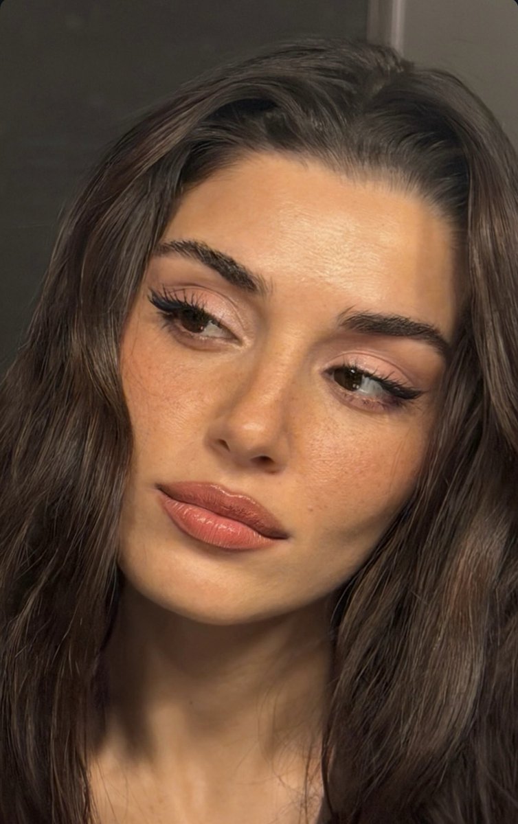 MO0NFADE's tweet image. Buenas tardes criaturas, la tierra les dice holaa.