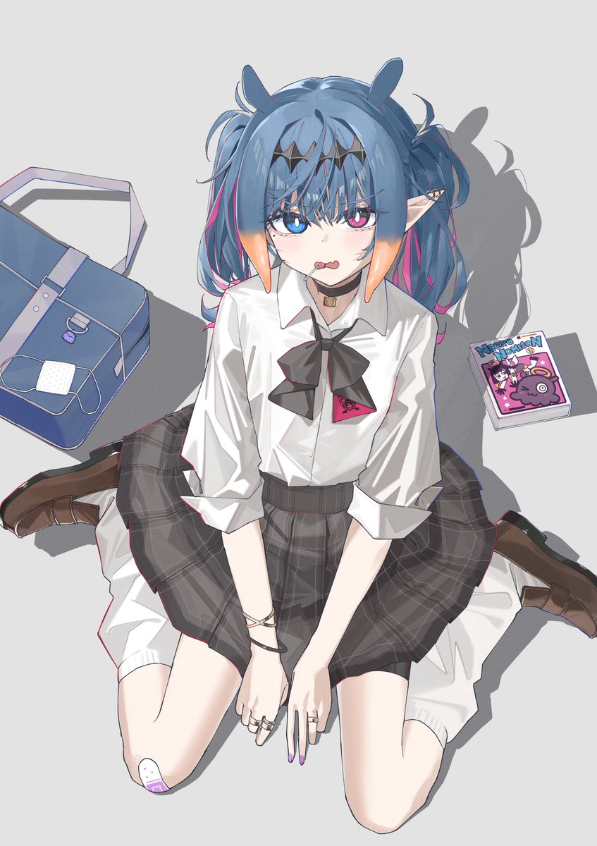 stickygluu's tweet image. whoops #inART