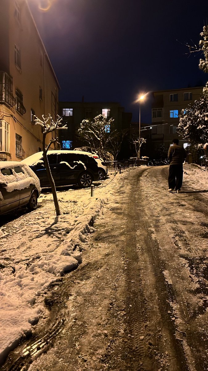 lvwli's tweet photo. 🥶 https://t.co/mxm9Jh5Wju