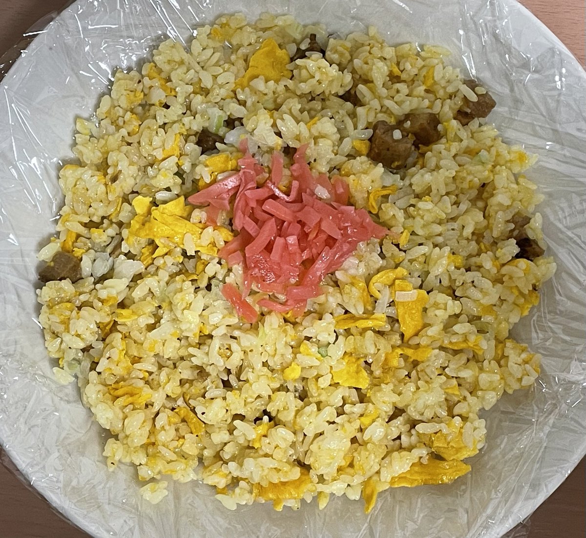 とりあえず朝ごはんの手づくりチャーハンができました 