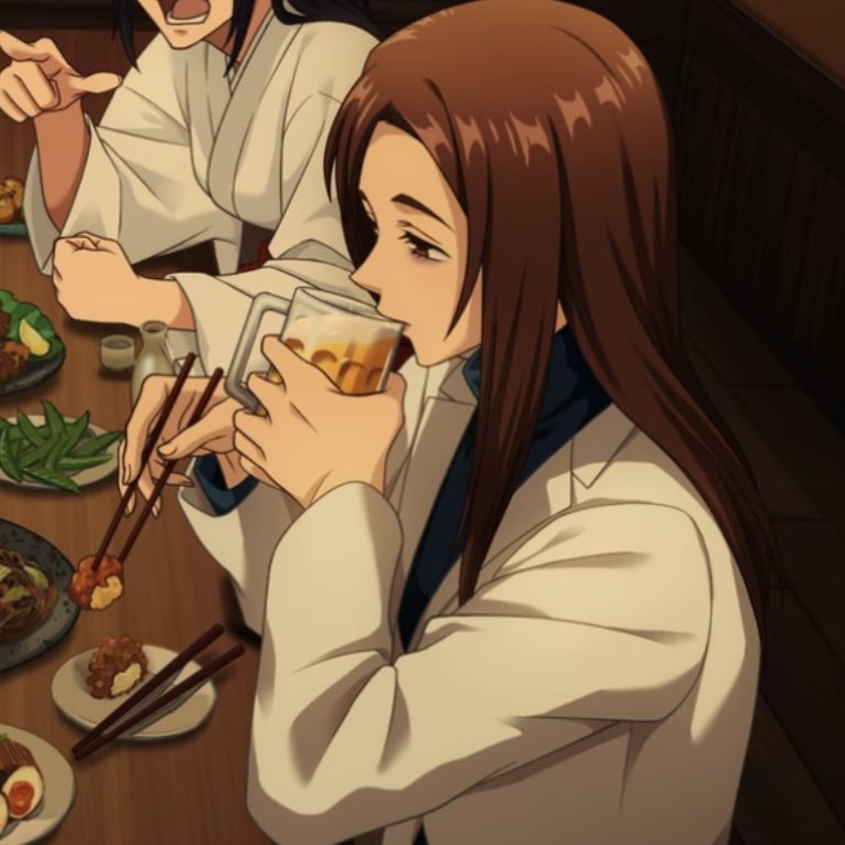 dailysatoshoko's tweet image. shoko – “some customers bring their children to this izakaya, that's why they serve soft drinks and desserts. so it's easy for gojo to come here, too.”
gojo – “do you treat me like a kid?”
shoko – “you are like a tall kid, aren't you?”

— asakusabashi elegy, second light novel