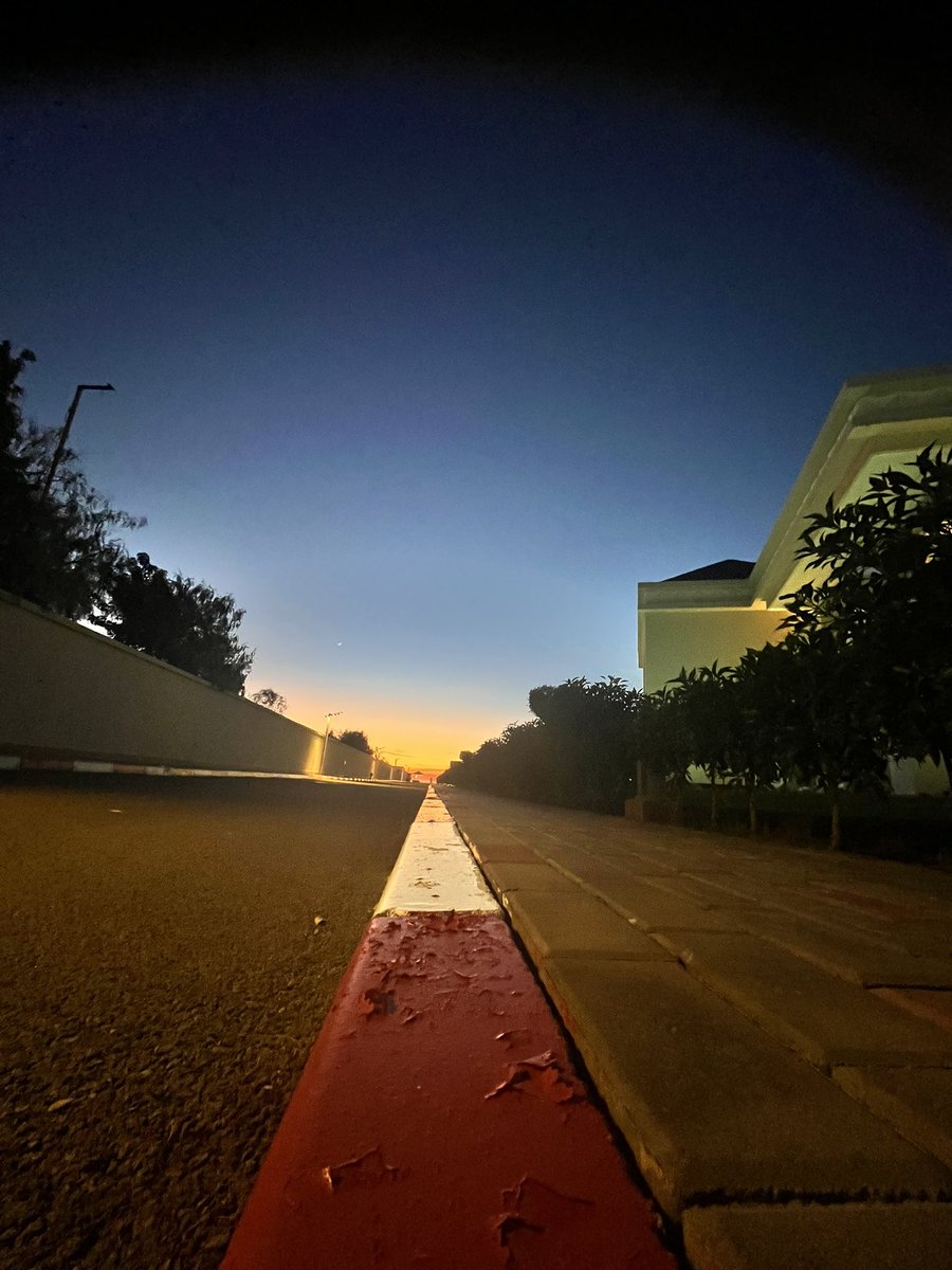 Chris Allen Estate Agent tweet media