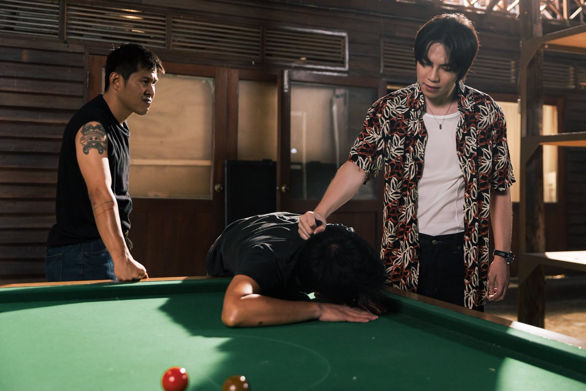 CatForCash's tweet image. อู้วหูว~เปิดตัวมาค่ดจาเท่ไปเล้ยนายเก้อ😎🐾

#CatForCashEP1
[PHOTO BEHIND THE SCENES]

@Firstkpp