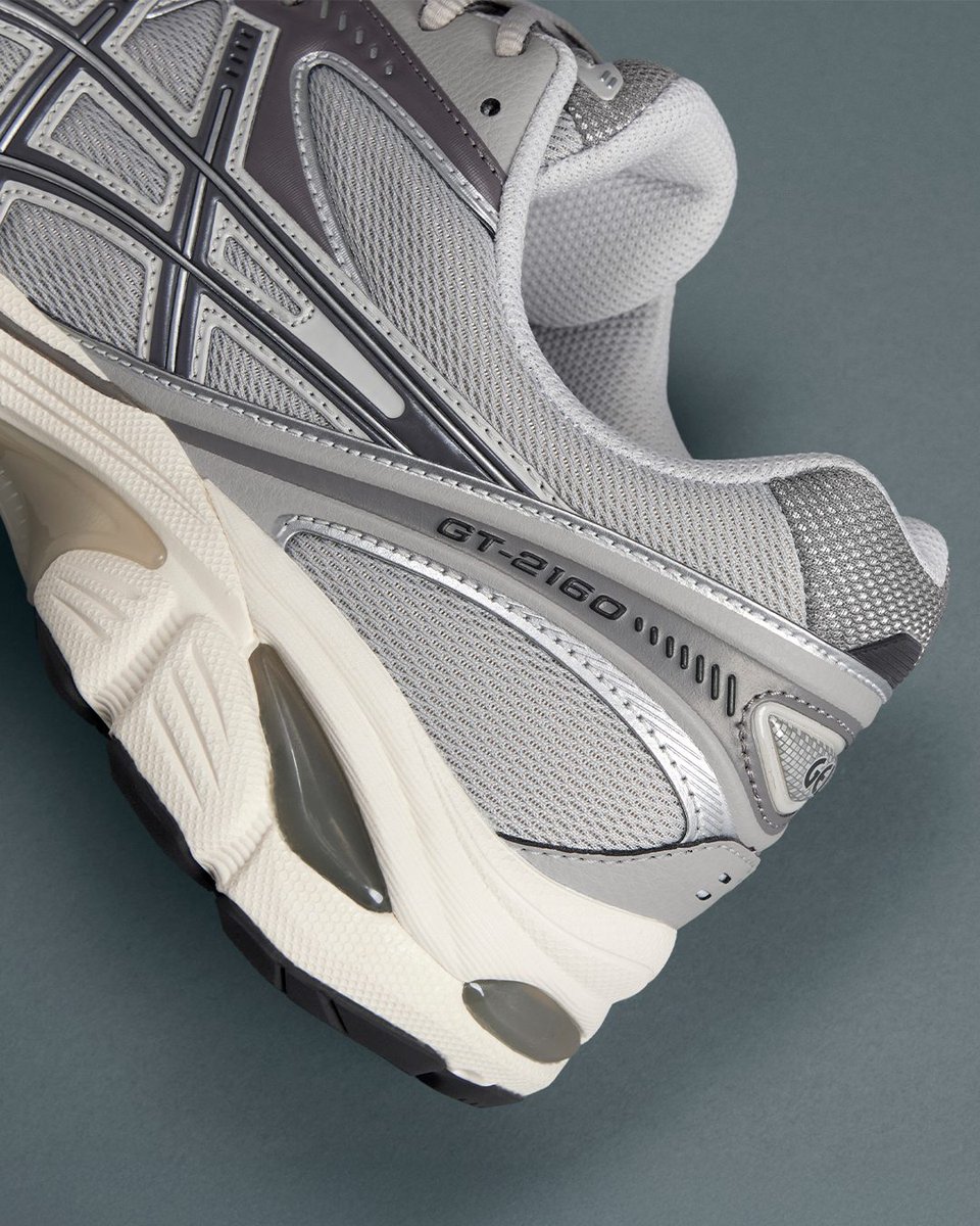 La rutina se mueve mejor con el calzado correcto. El modelo GT-2160™ con un estilo contemporáneo para acompañarte todo el día. Encuéntralos en tiendas ASICS y en asics-mexico.visitlink.me/cJ4w1p

#ASICS #MoveYourBodyMoveYourMind  #GEL2160