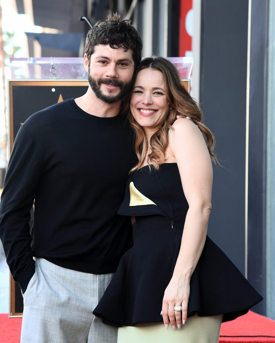 TomatazosCom's tweet image. ¡Enhorabuena! 👏 #RachelMcAddams recibe su estrella en el paseo de la Fama de Hollywood esta tarde. Con una amplia carrera en la industria que incluye películas como #MeanGirls, #CuestionDeTiempo, entre muchas otras.