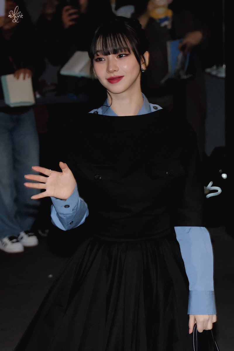 ph_aliyz411's tweet image. 260118 Prada Night
너무 보고 싶어!

#KarinaxPradaFW26
#Karina #카리나 #aespa #에스파