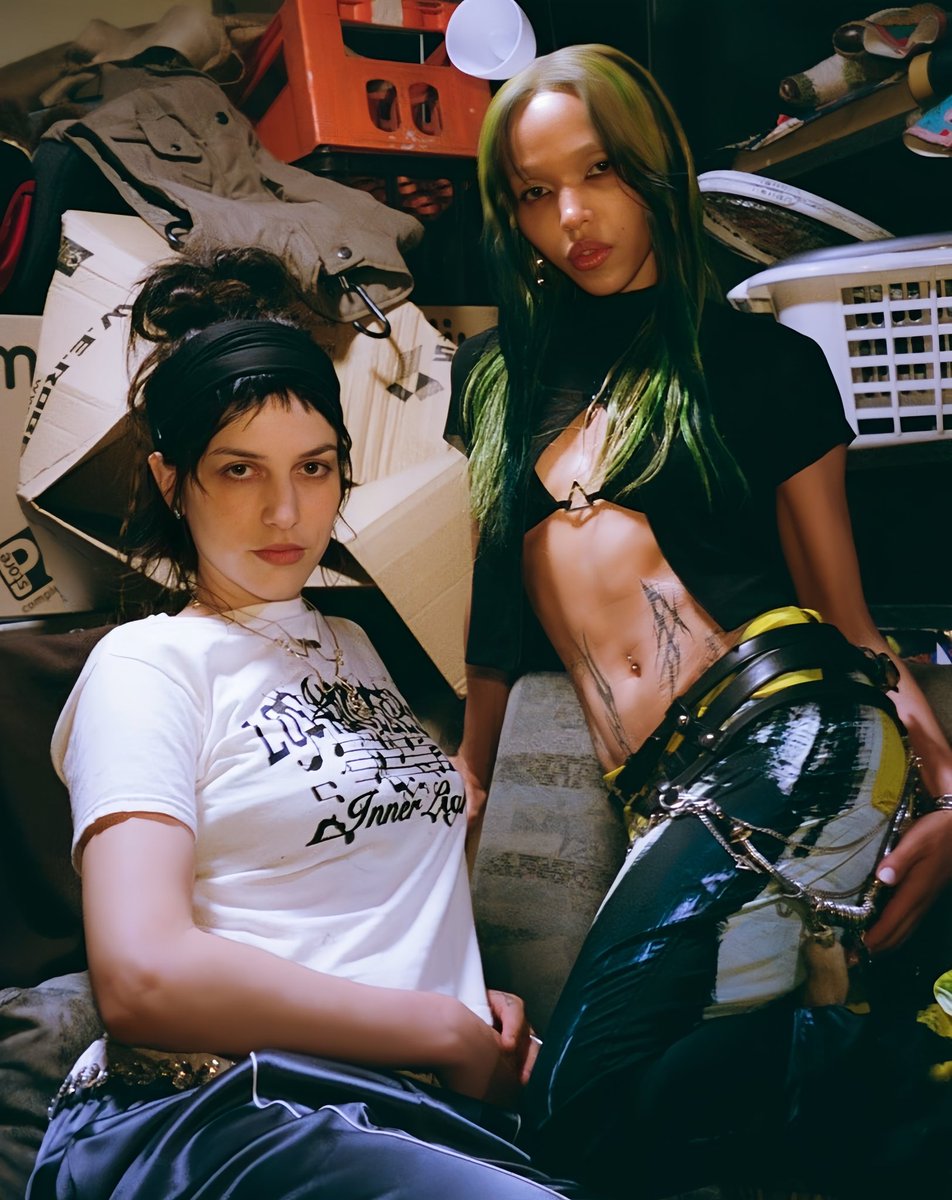 InfoFKATwigs's tweet image. FKA twigs x Oklou