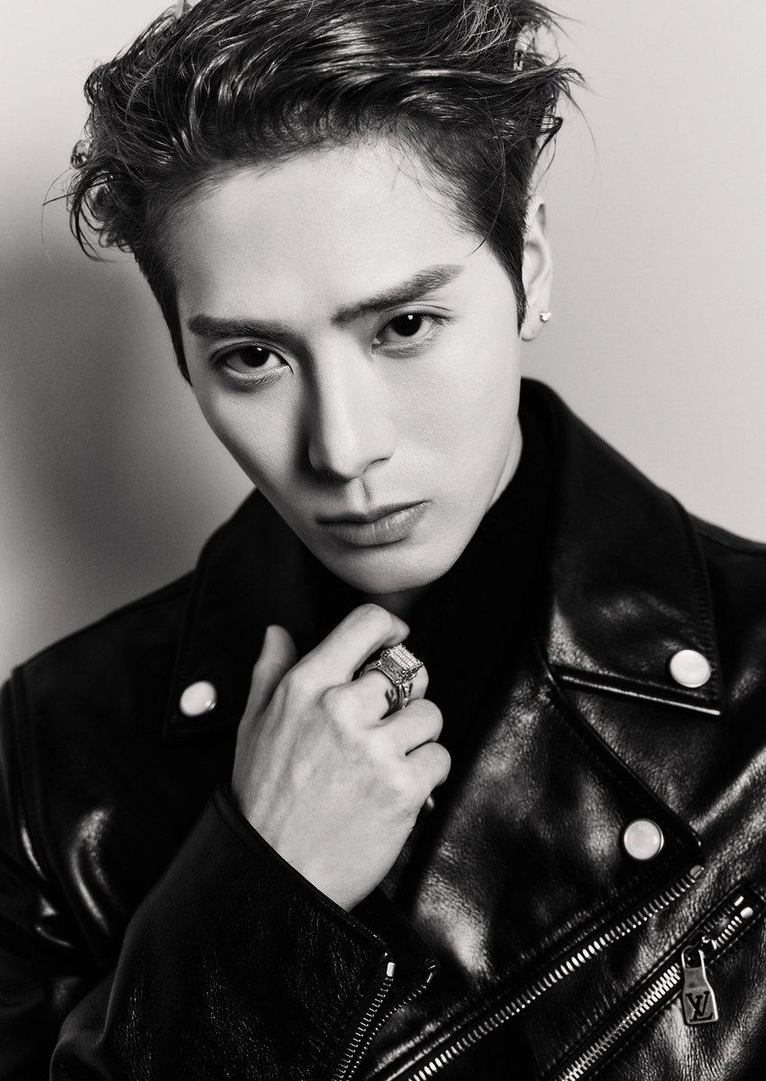 teamwangofcl's tweet image. More to come 

@JacksonWang852  

@LouisVuitton Fall-Winter 2026 Show by Men's Creative Director @Pharrell

#JacksonWangxLVMenFW26
#JACKSONWANG 
#LVMenFW26
#LouisVuitton
#PharrellWilliams
#王嘉爾 
#잭슨