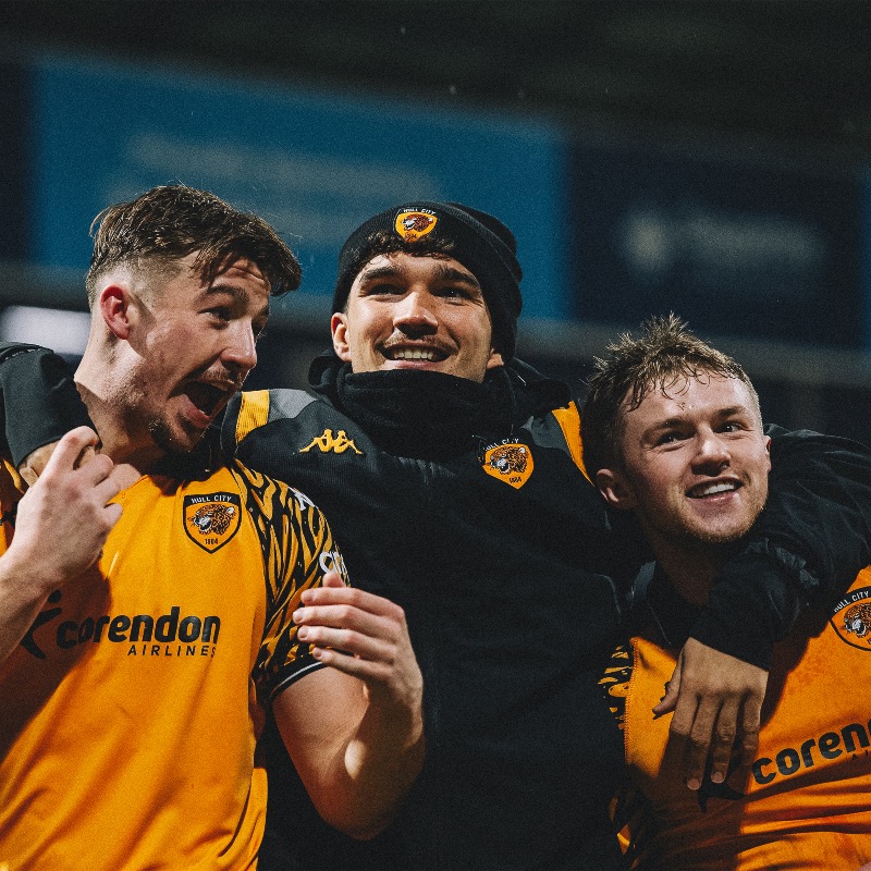 HullCity's tweet photo. Taking six points into Saturday's clash! ➕6⃣ 

Get your discounted tickets now 👇

#hcafc