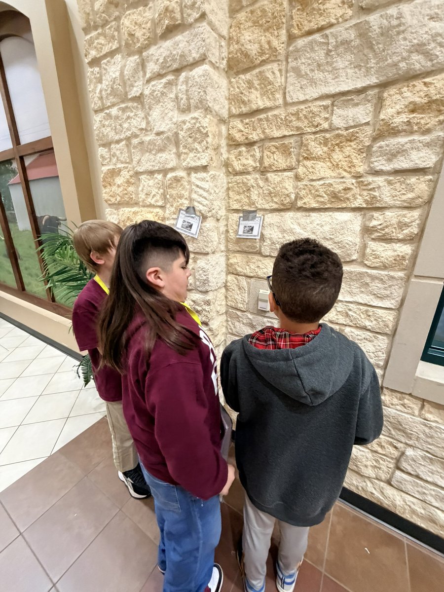 Polly Ryon Middle School tweet media