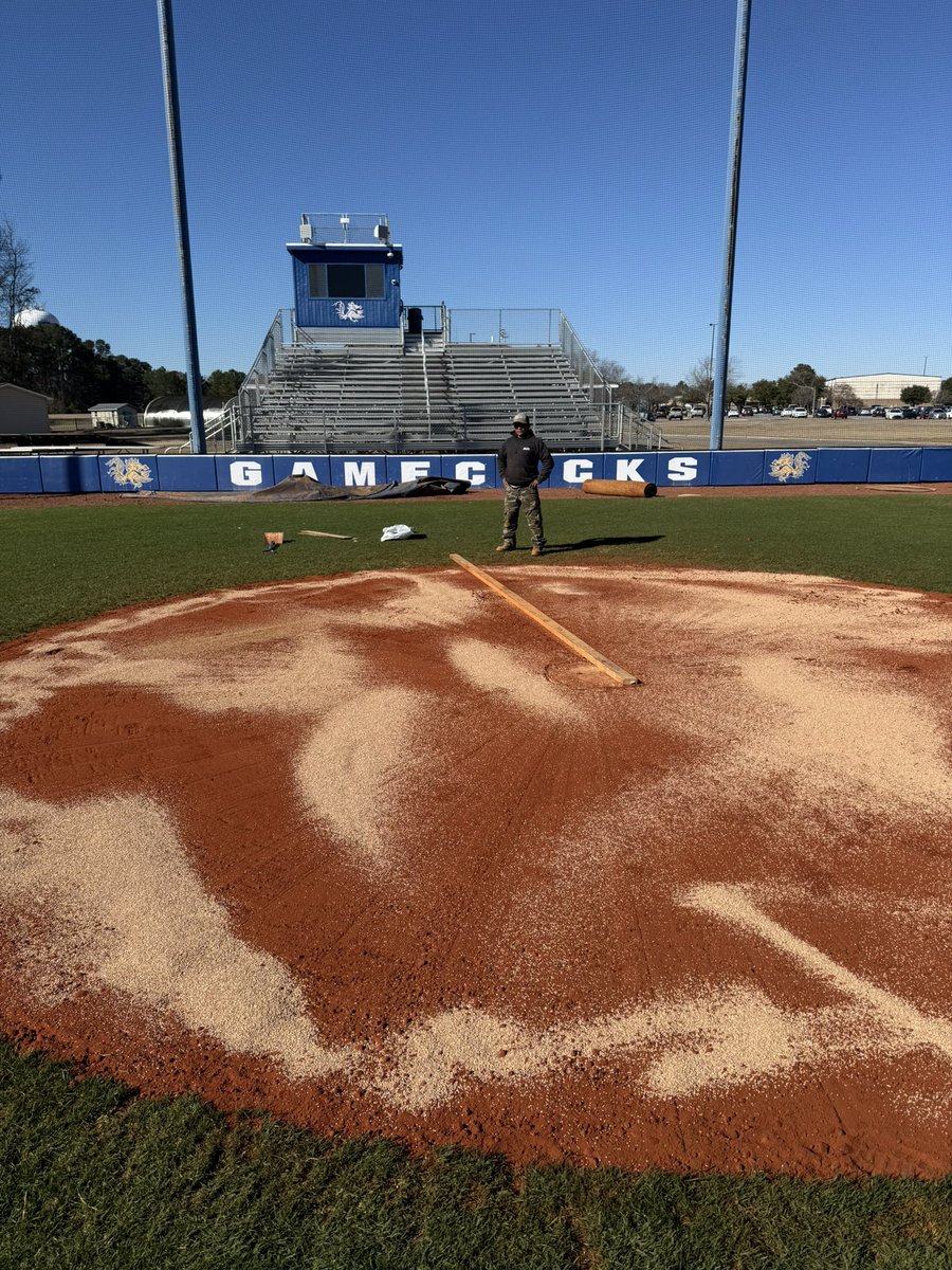 Home Field Advantage Turf, LLC tweet media