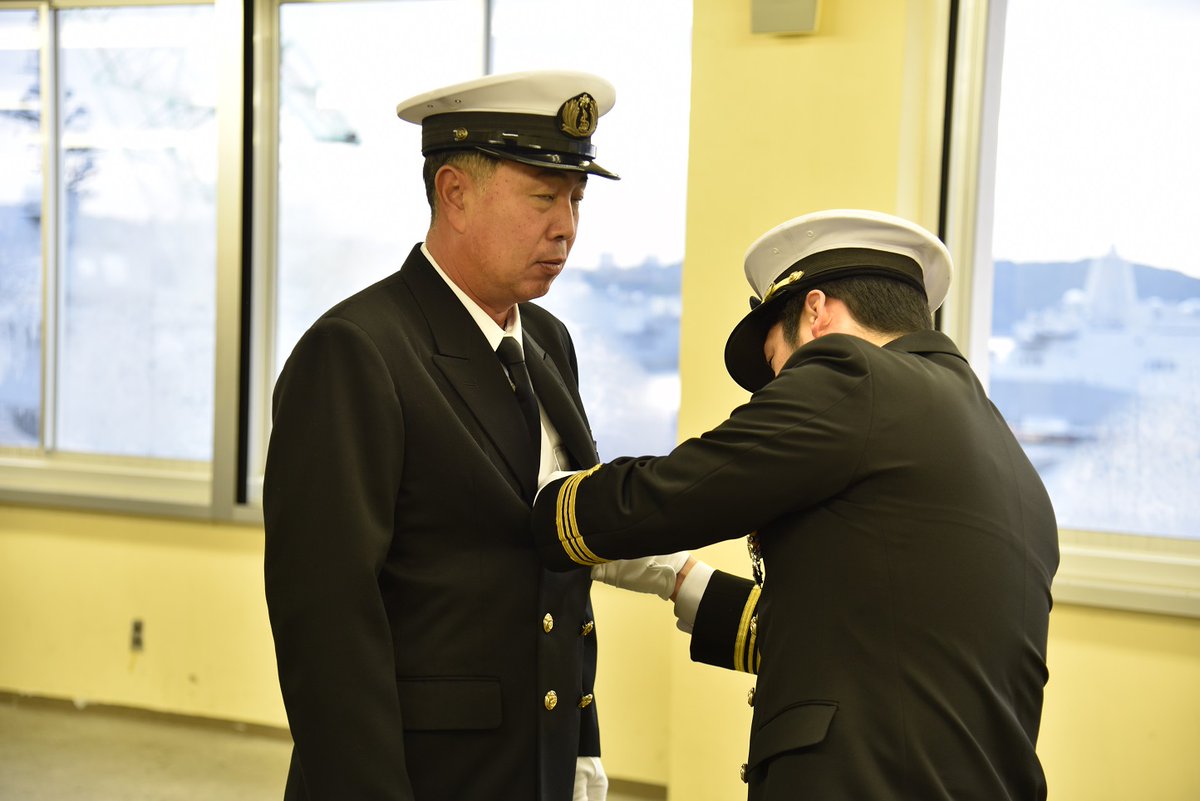 1月9日（金）に「＃ひらしま」は #昇任伝達 、#表彰式、#先任伍長