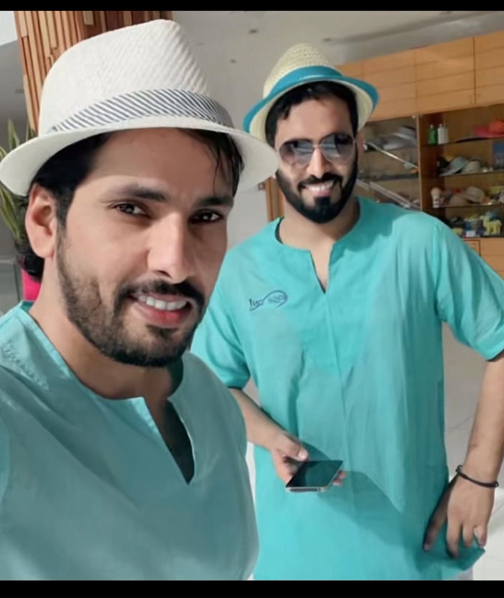 بن دخان tweet media