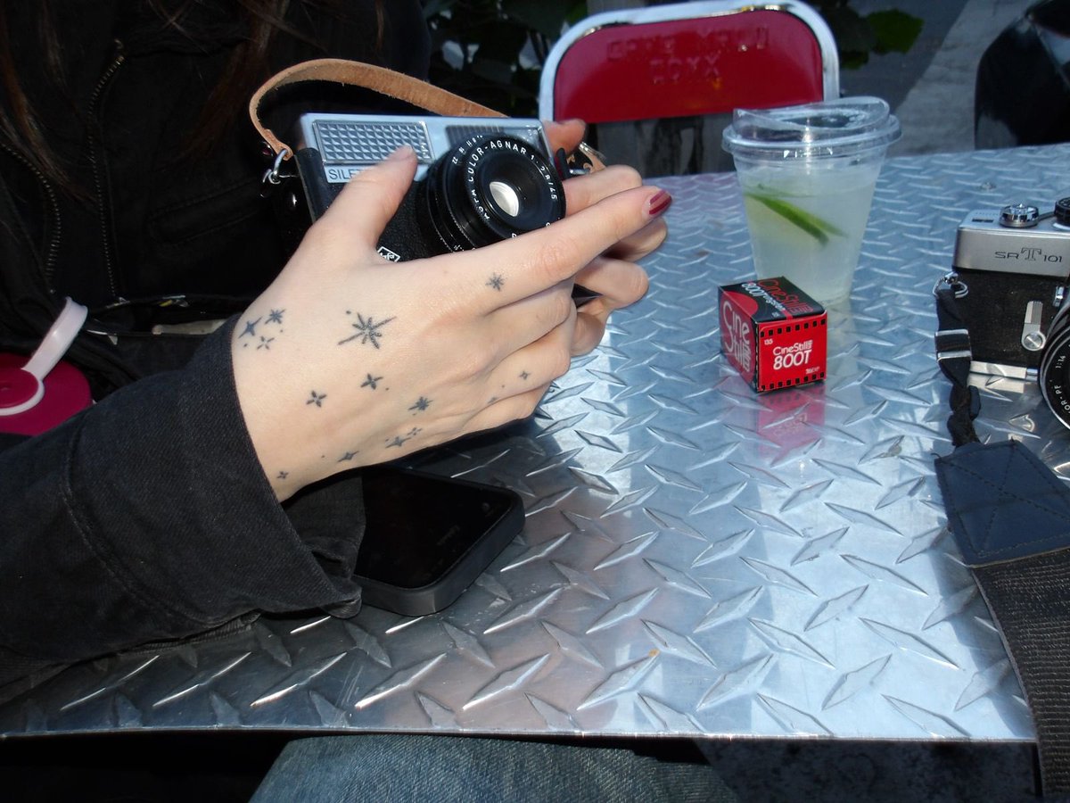 búscate una gata que te quiera