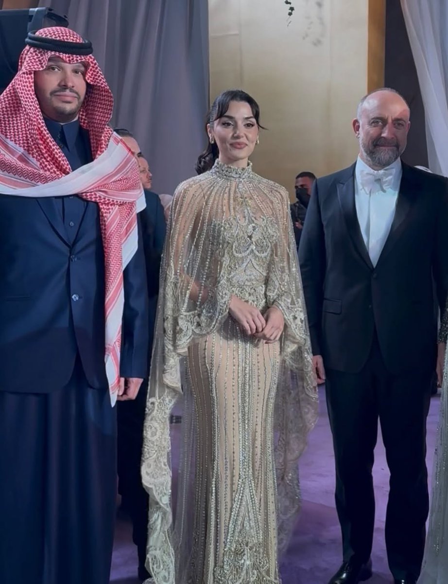 #JoyAwards2026 töreninden güzel kareler... 🎉🌟
#HalitErgenç #kralkaybederse #HandeErçel