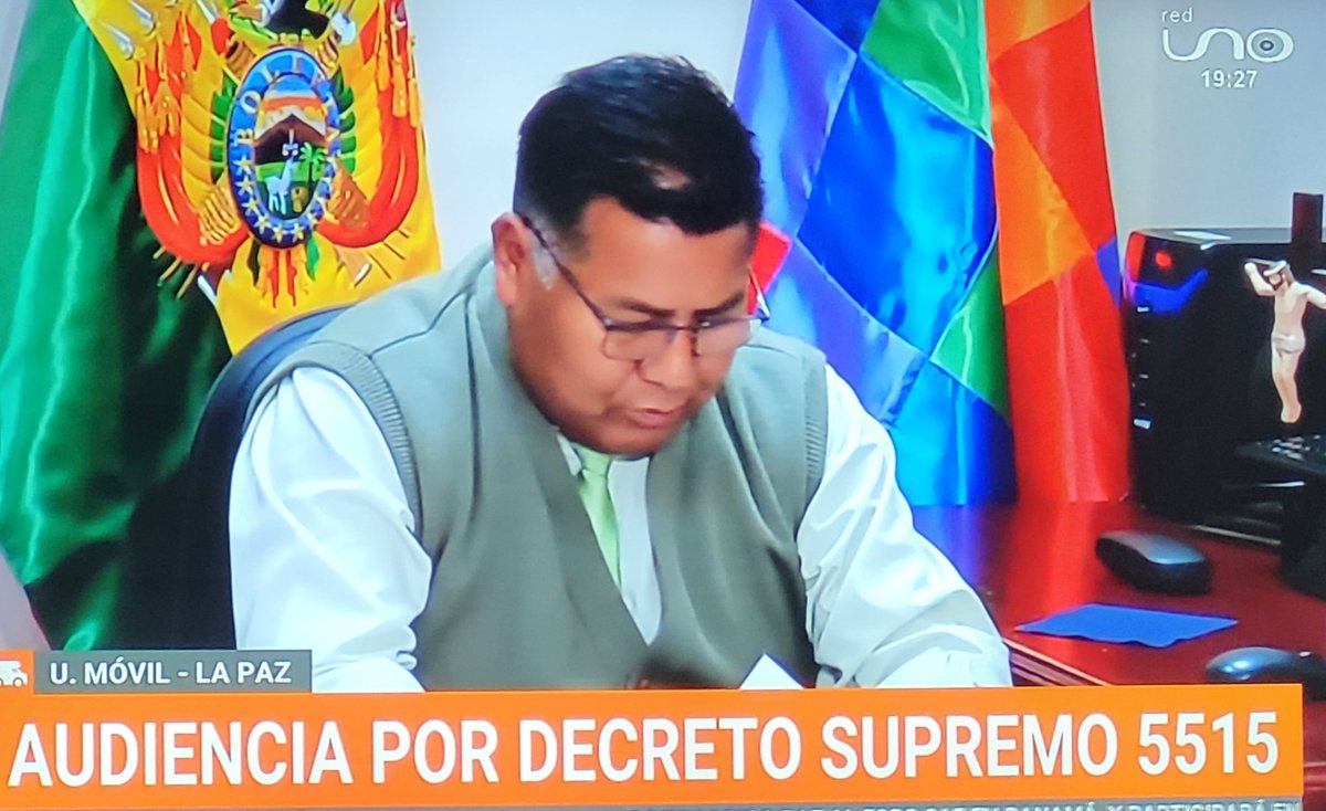 #Bolivia 
#Urgente 
La Sala Constitucional Tercera de la ciudad El Alto rechaza la acción popular presentada en contra del Decreto 5515 que permite al Presidente gobernar desde fuera del país.