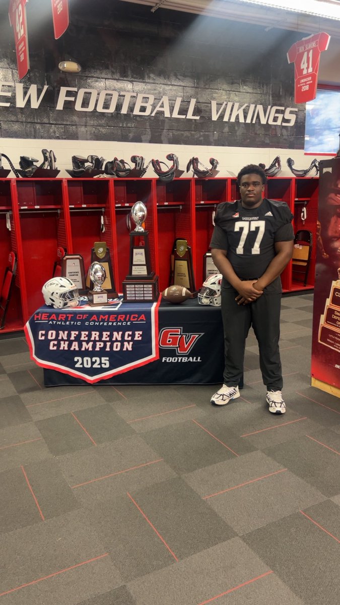 Nathaniel sleh tweet media