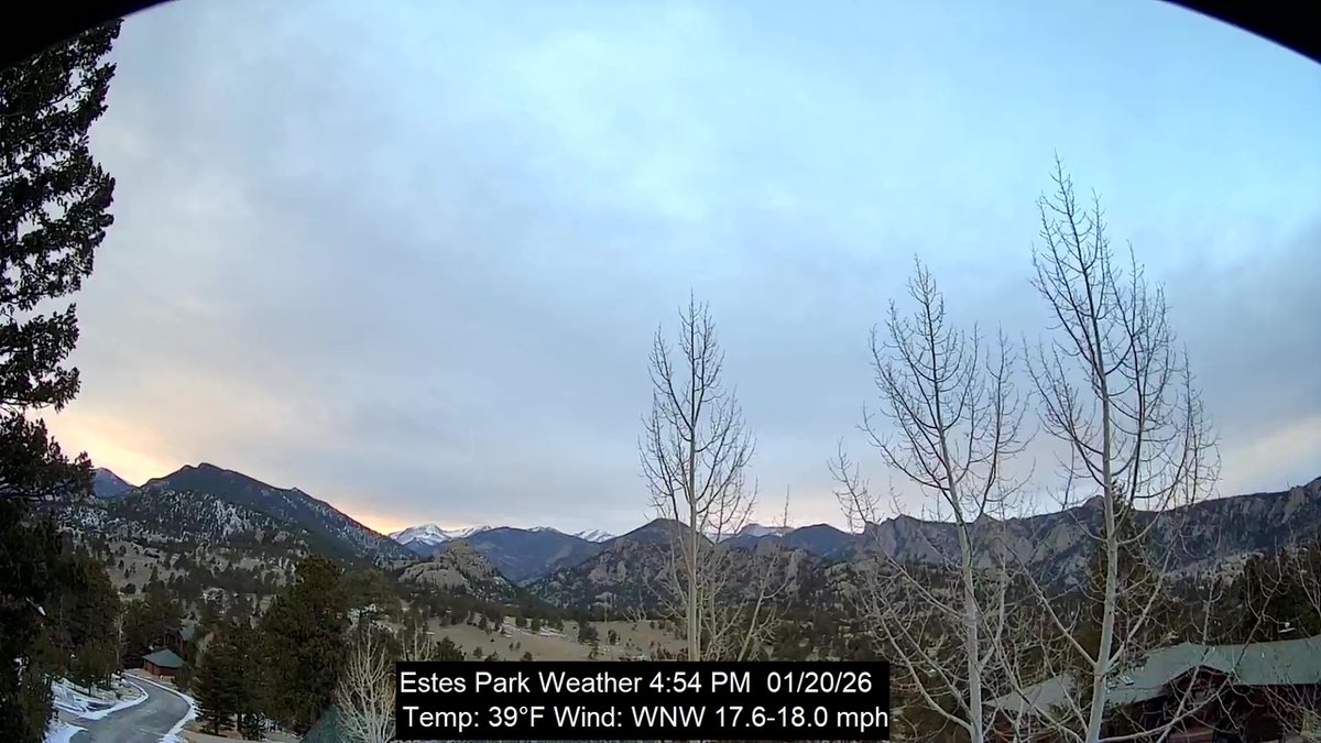 EstesWeather's tweet image. Estes Park, CO weather: mostly cloudy | 37F | humidity 20 | wind NW 15.0 -&amp;gt; 18.0 | Today: 30F/44F Rain 0.00 |  January 20, 2026 at 05:00PM #cowx