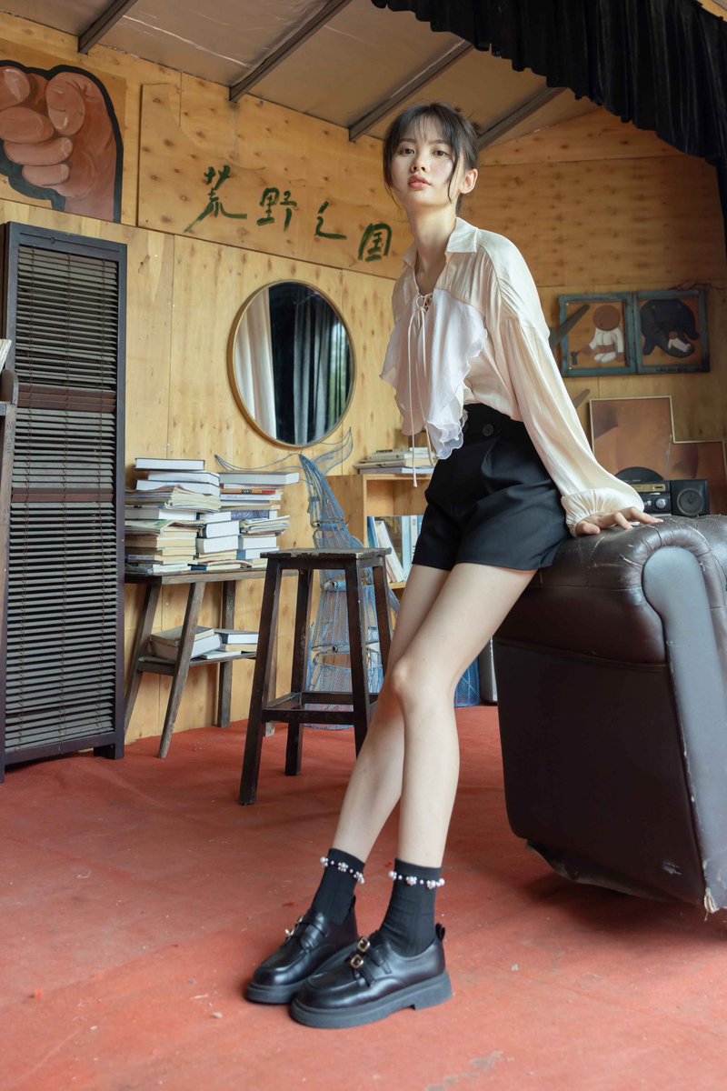 美脚萌足控 tweet media