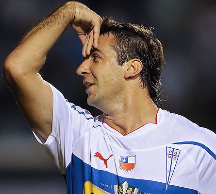 Tus ojos… me recuerdan… a los suyos