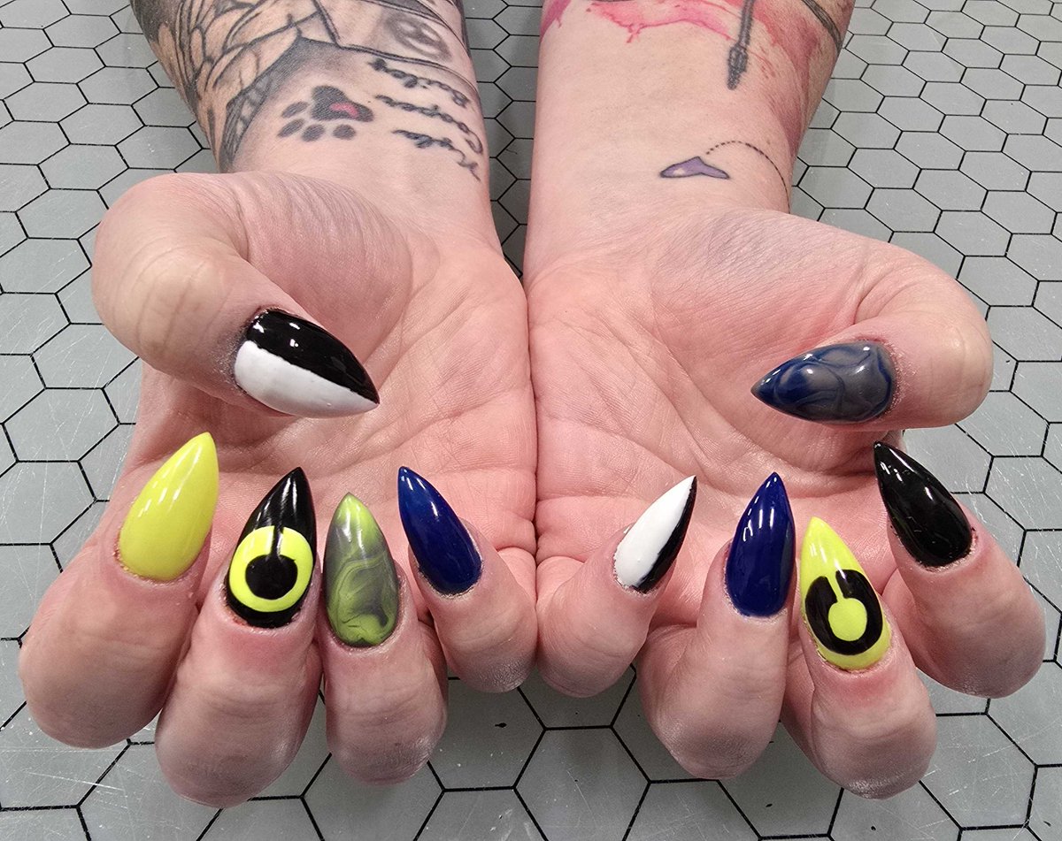 0hSnapItsBritt's tweet image. Decided to dig my "claws" into Tau Ceti just a little early 😉

#Marathoncreator