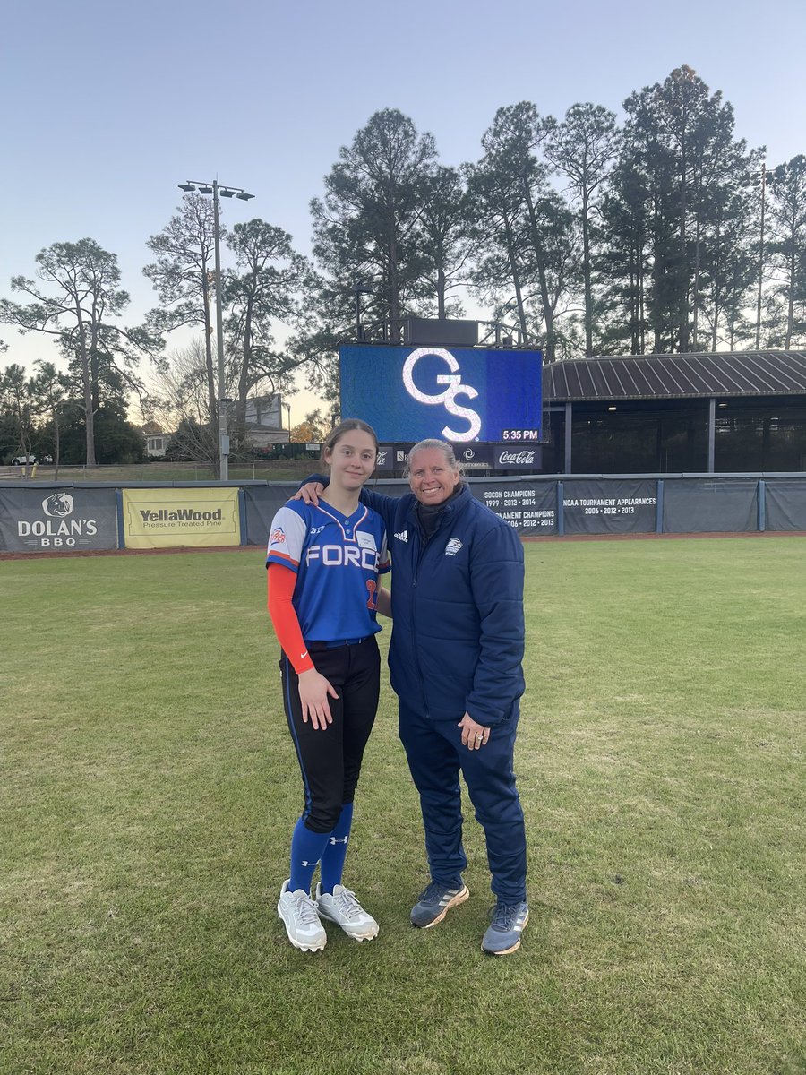 Cloe(2028) tweet media