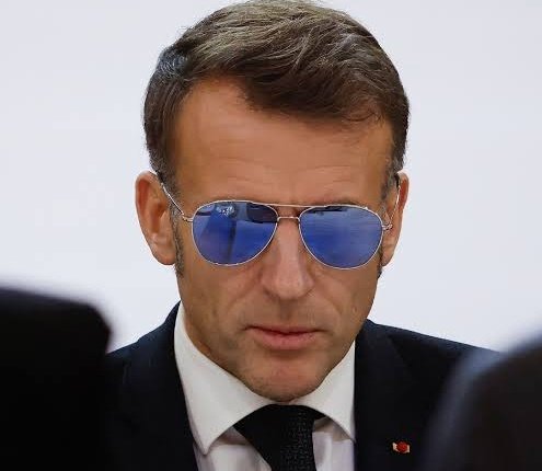 magicdel's tweet photo. Macron has went all T-1000 https://t.co/vYauBa1zgW