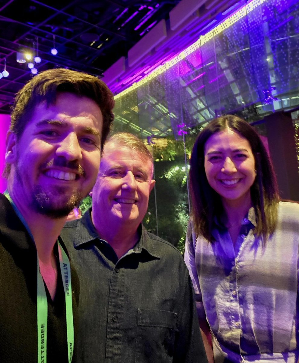 Ripple President validating @Telcoin's business model. Great meeting you at Apex Singapore last year <a href="/MonicaLongSF/">Monica Long</a>.