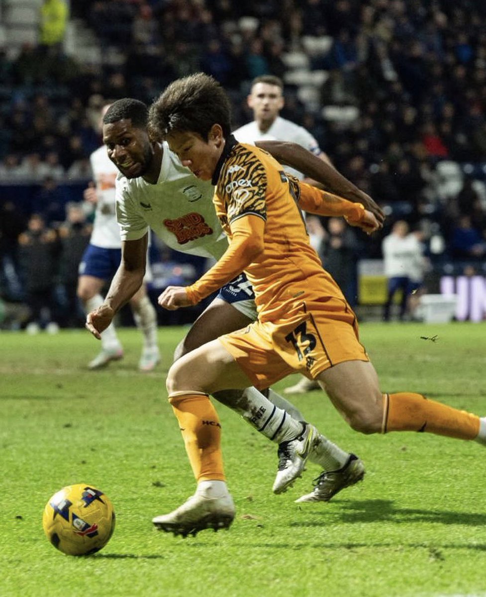 HullCityStats's tweet photo. Yū Hirakawa via Instagram - 🗣️📸

“Thank you for the warm welcome.

Great three points!

See you at Mkmstadium🧡”

#HCAFC https://t.co/6XP4pCLBkv