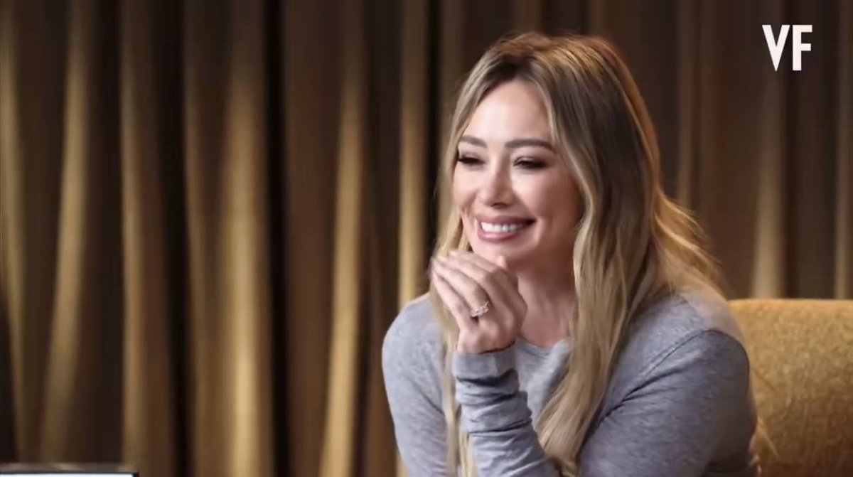 BuzzingPop's tweet image. Hilary Duff tells Vanity Fair that she believes ‘The Lizzie McGuire Movie’ laid the groundwork for ‘Hannah Montana’: 

“‘Hannah Montana’, she’s a normal girl, but she’s a singer at night. So, I think that Disney knew they were tapping into something when this worked so well. They…
