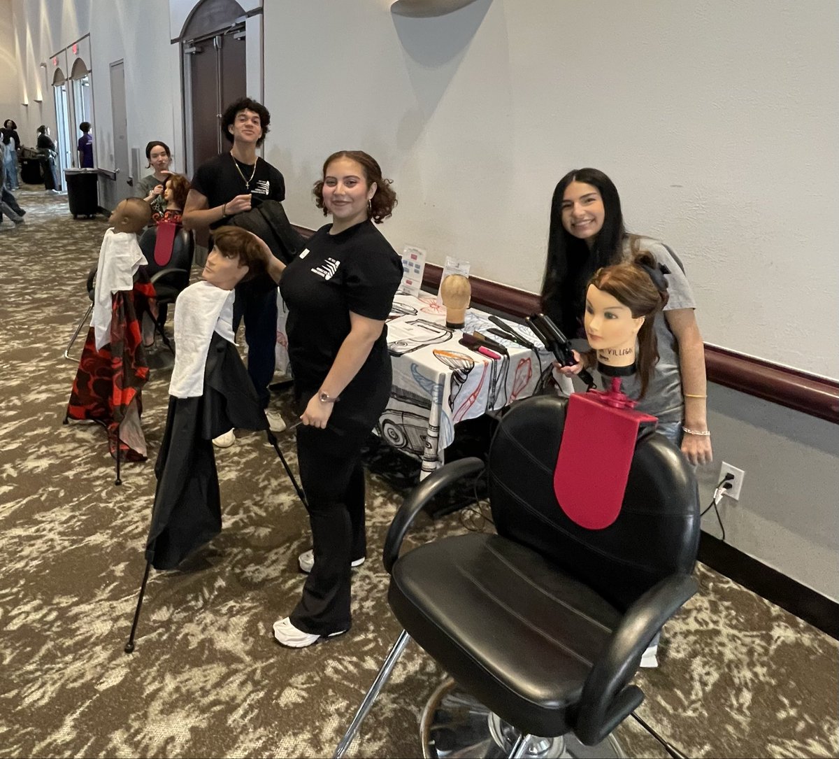HHS Cosmetology tweet media