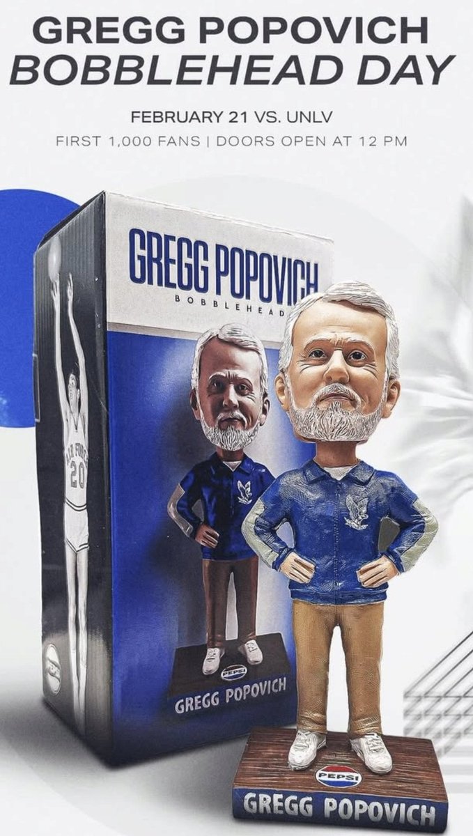 May whoever created this bobblehead never run out of work. One of the best I've seen