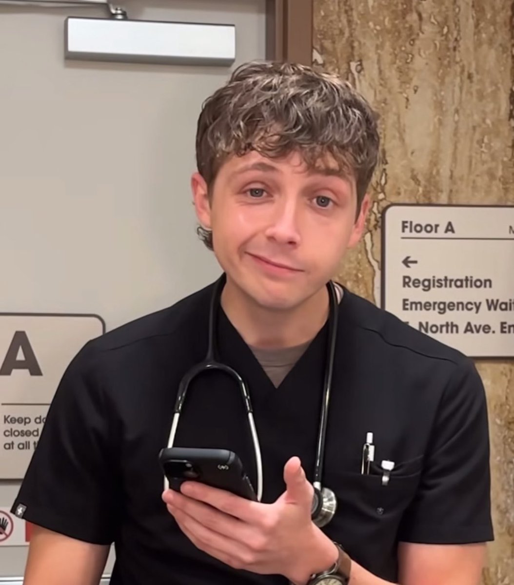 letmethrowup's tweet image. papa i love him