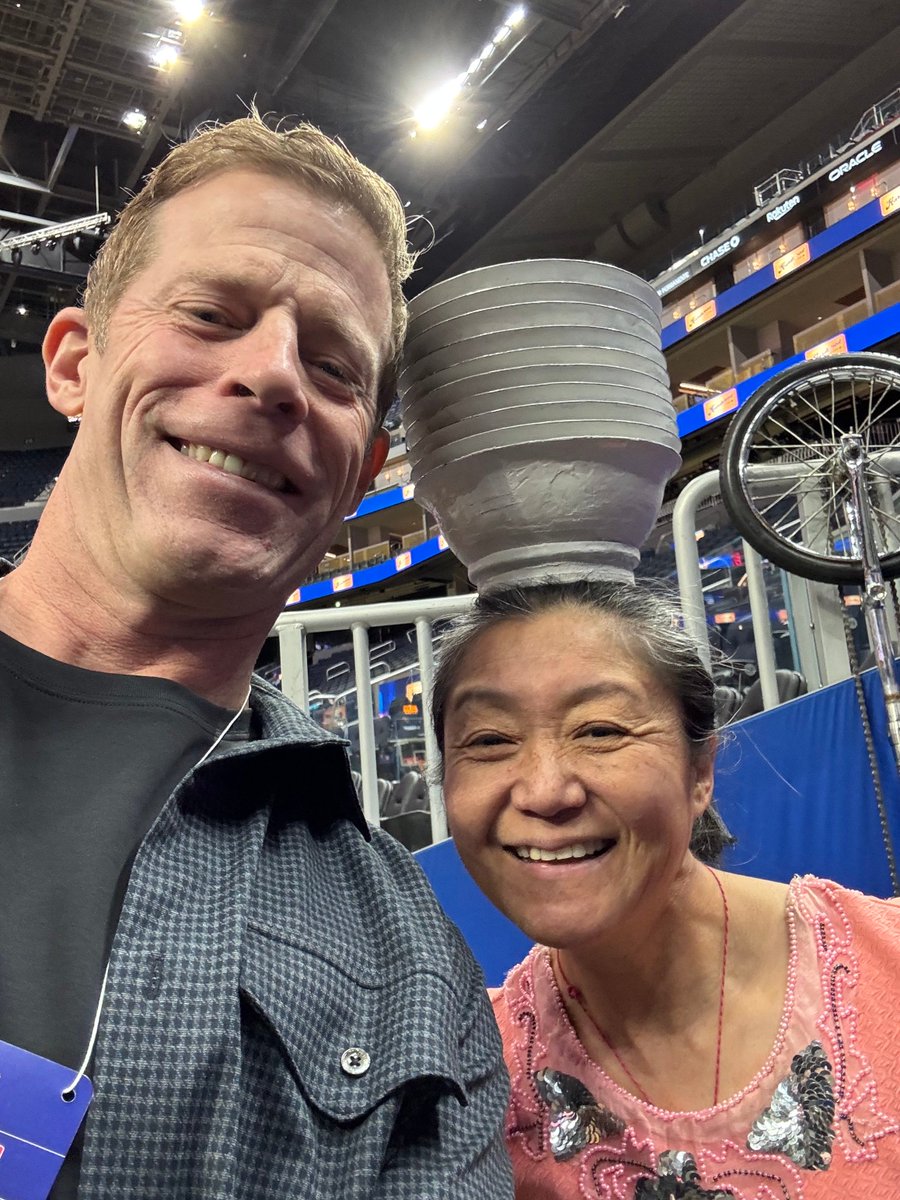 Michael Grange tweet media