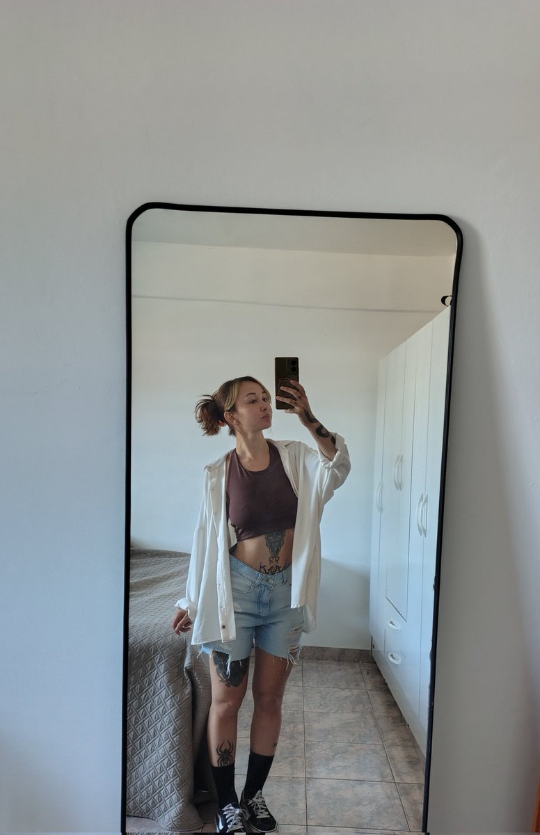 Cocolinal30's tweet image. Tuve un excelente día hoy. La concha de sus madres.