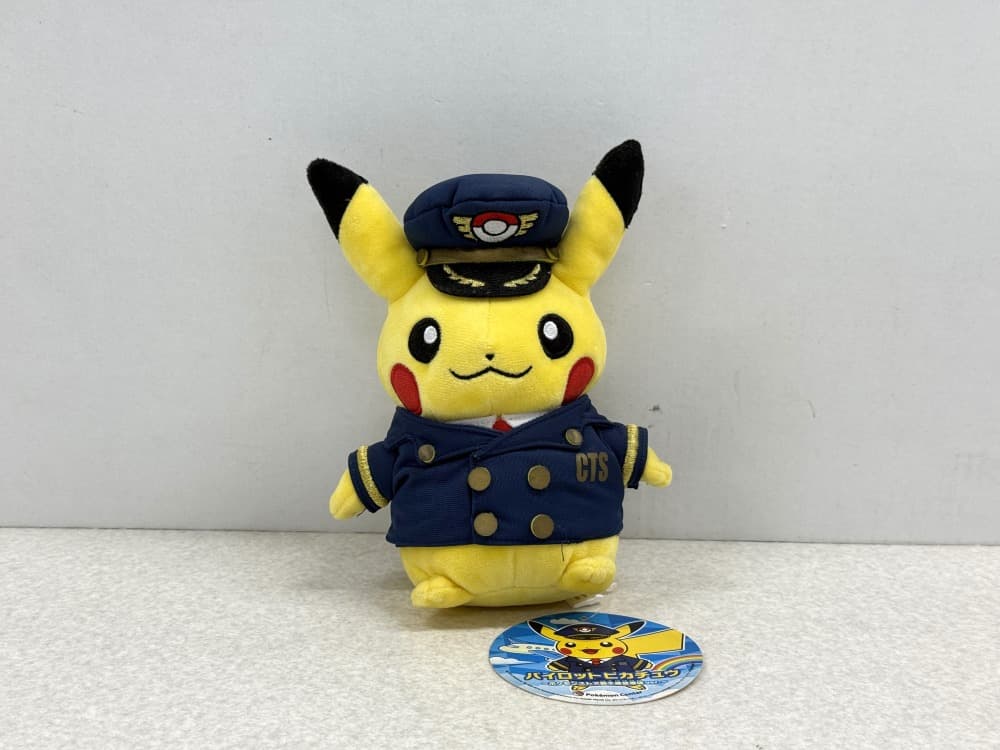 ✨買取実績✨ パイロットピカチュウのぬいぐるみ（新千歳空港Ver.）を