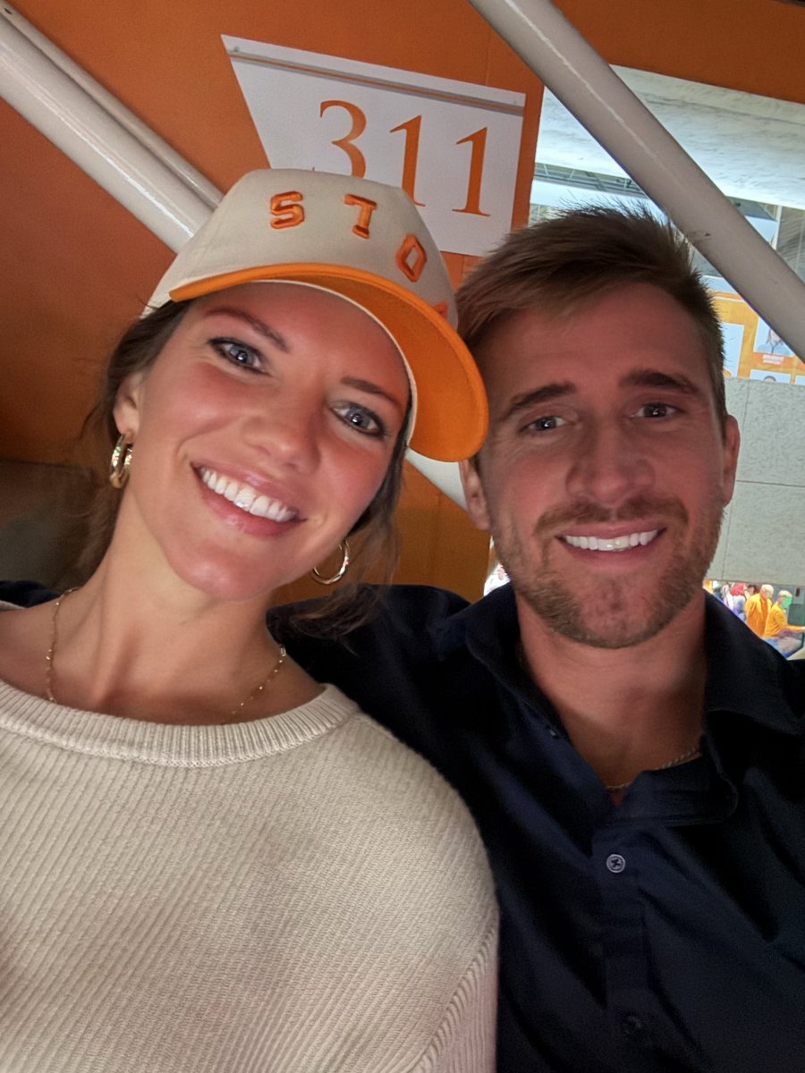 New chapter 🧡

instagram.com/p/DTwL4E5iTYu/…