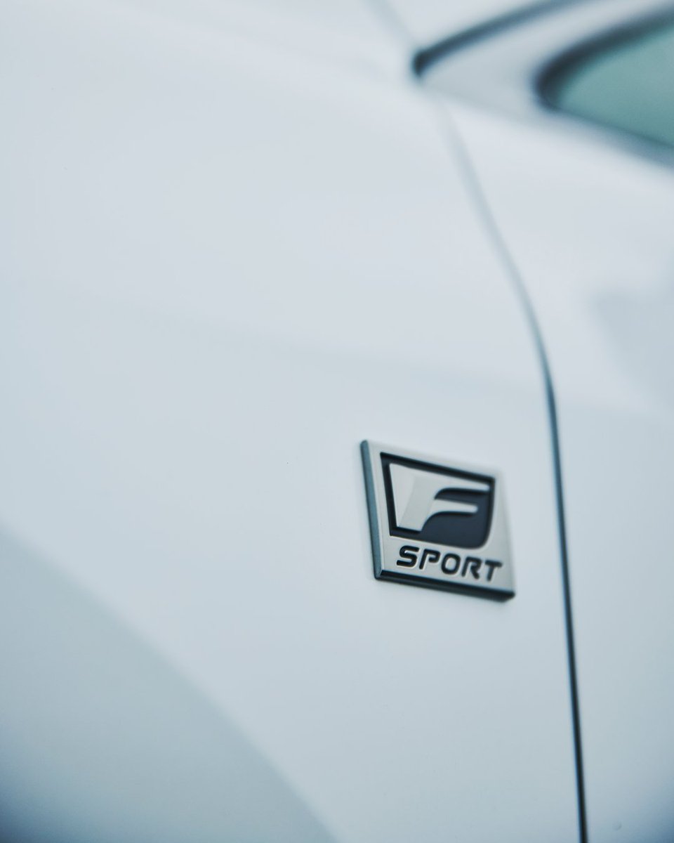 Lexus México tweet media