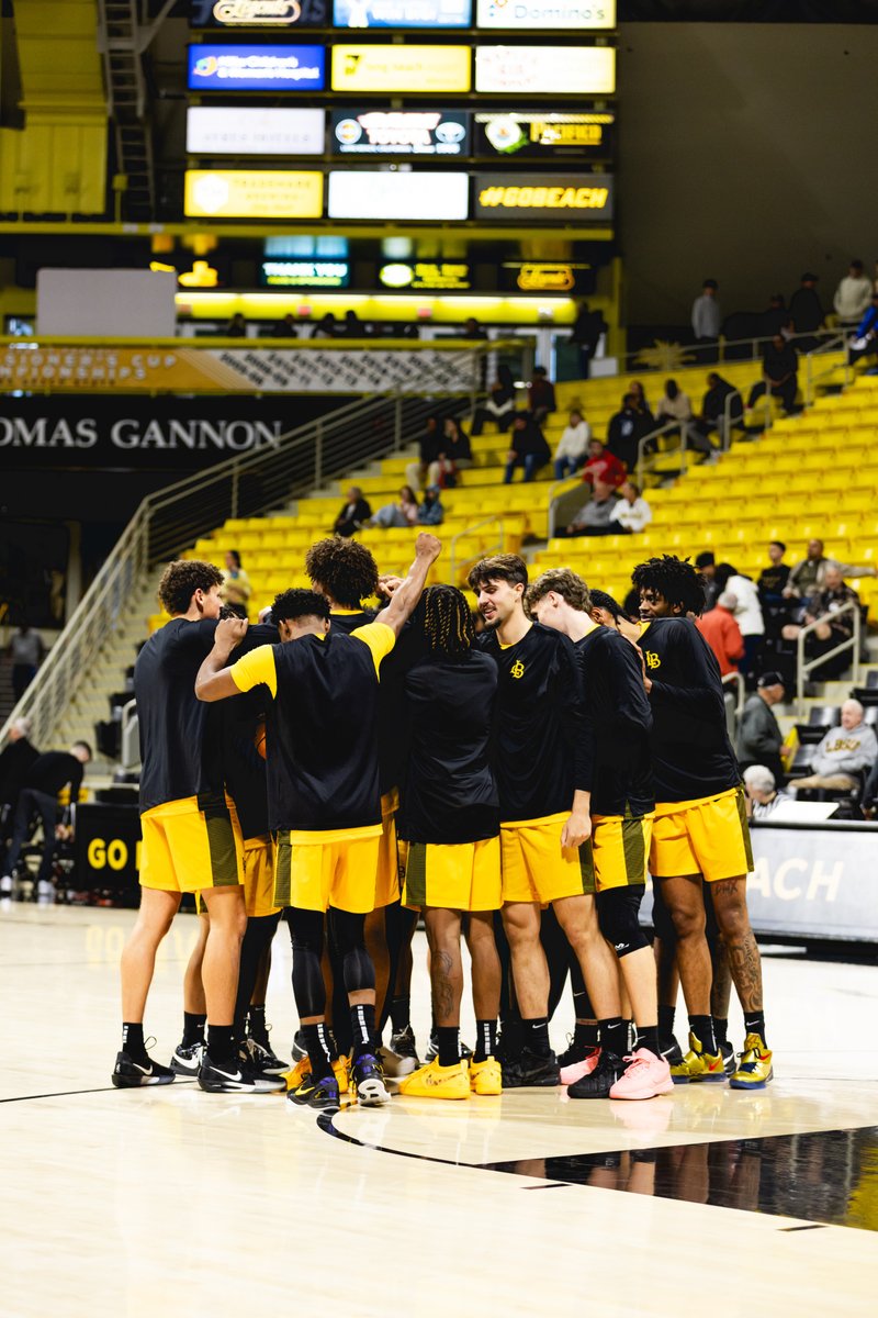 Long Beach State Men's Basketball tweet media