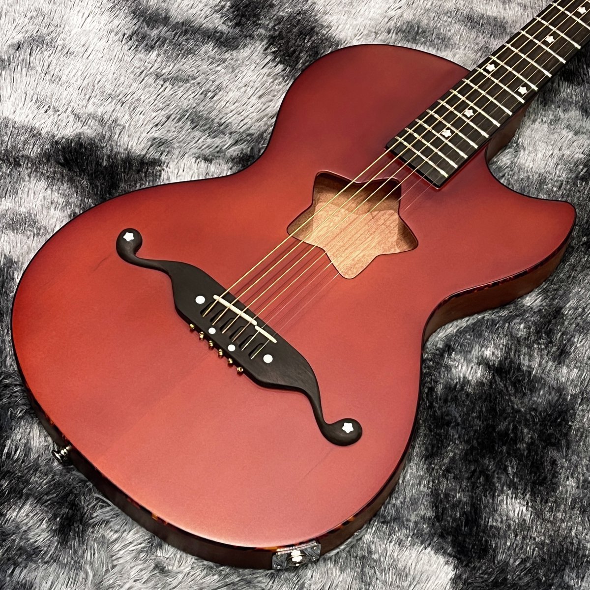 サウンドクルー熊谷】 ☆おすすめギター入荷情報☆ ESP×坂崎幸之助氏