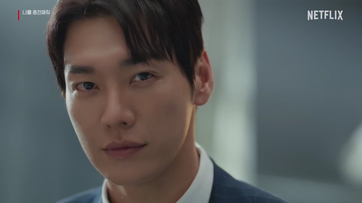 niklikecats's tweet image. kim youngkwang really filming a romcom looking like this!?!! WHAT ABOUT MY MENTAL HEALTH 😭😭😩😳❤️😩❤️‍🔥