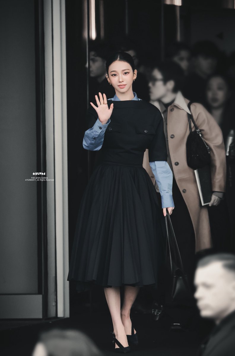ayeshizuibangd's tweet image. 260118 
 #KARINA #Karina #카리나 #aespa #에스파 #KarinaxPrada #PradaFW26