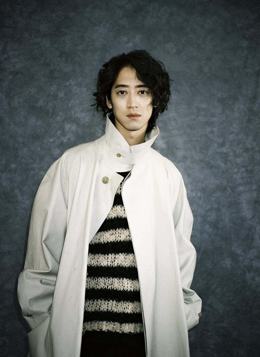 mikiki_tokyo_jp's tweet photo. 【インタビュー】
角野隼斗の心を動かし続けるショパンという存在――ピアニスト／音楽家としての思索の軌跡が刻まれた新作『CHOPIN ORBIT』を語る（intoxicate）
https://t.co/u7VUtYzig6

#角野隼斗 #CHOPINORBIT
@880hz @880hz_staff @sonyclassicaljp https://t.co/GTUpHRNXKO