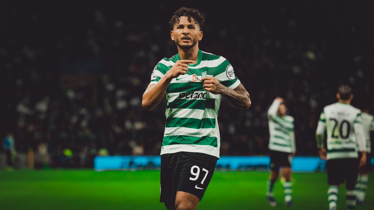 MaciejRogowski's tweet photo. I experienced history once again in Alvalade #SCPPSG https://t.co/veeogGprjU