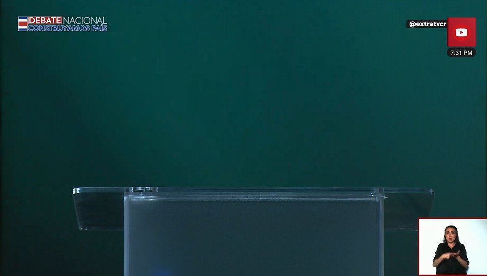 elcanal's tweet image. Laura Fernández es la candidata más transparente #debateExtra