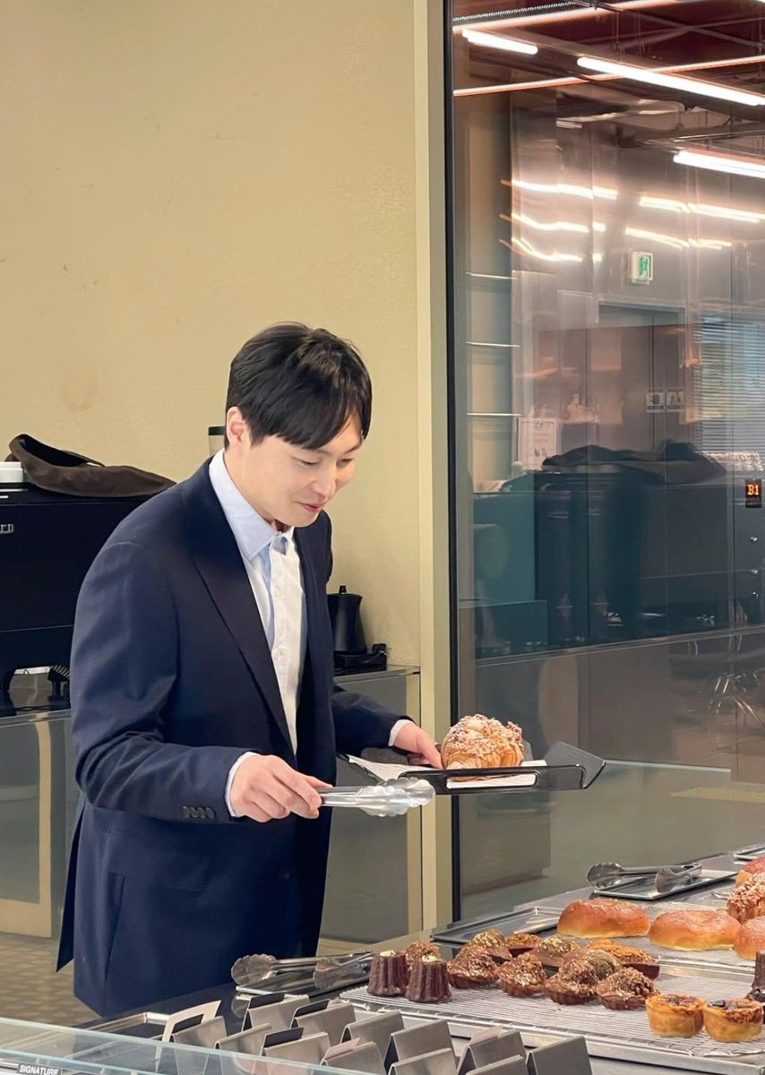 rohjaewoninfo's tweet photo. obsession with him. https://t.co/vUJzxOOxiz