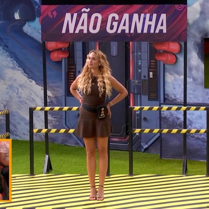 umtabajara's tweet image. "Galinha que acompanha pato, morre afogada." #BBB26