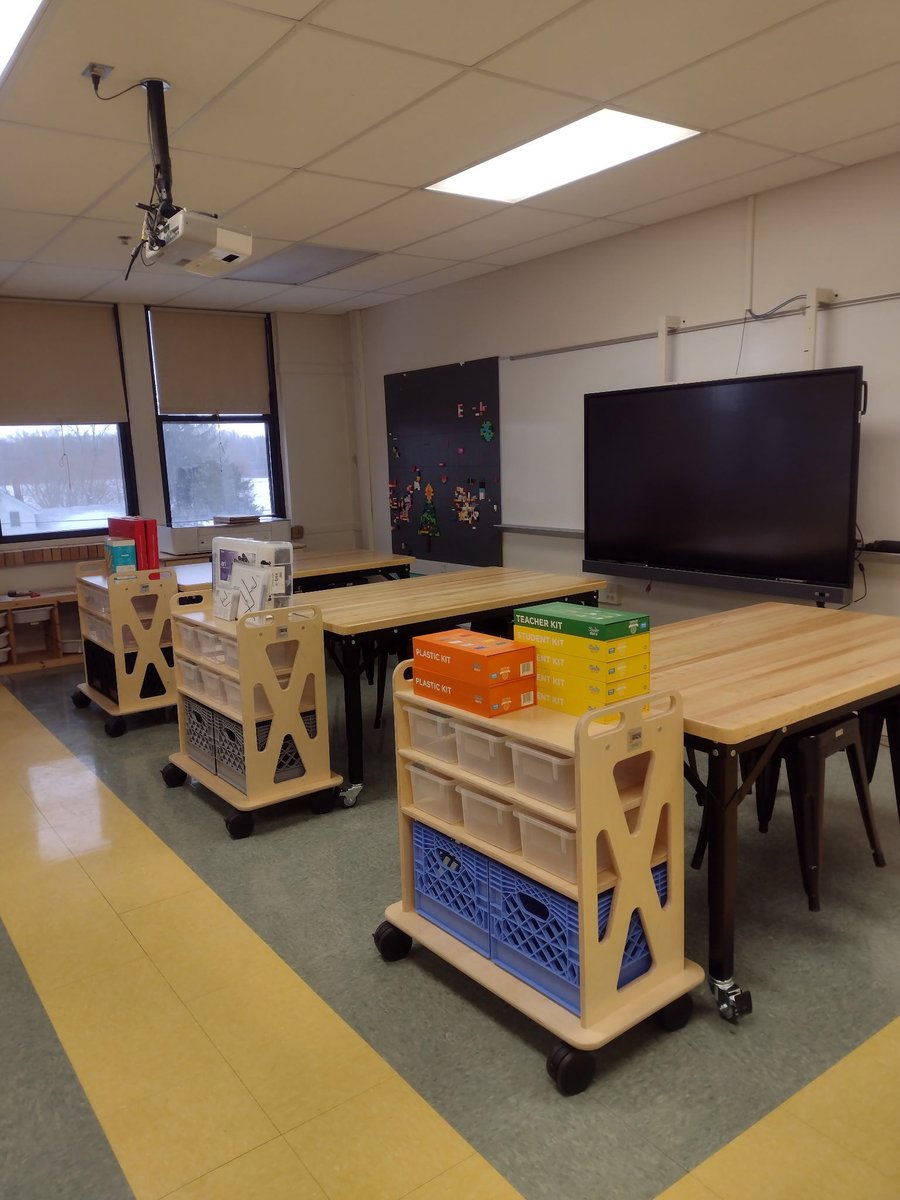 1st Maker Space tweet media