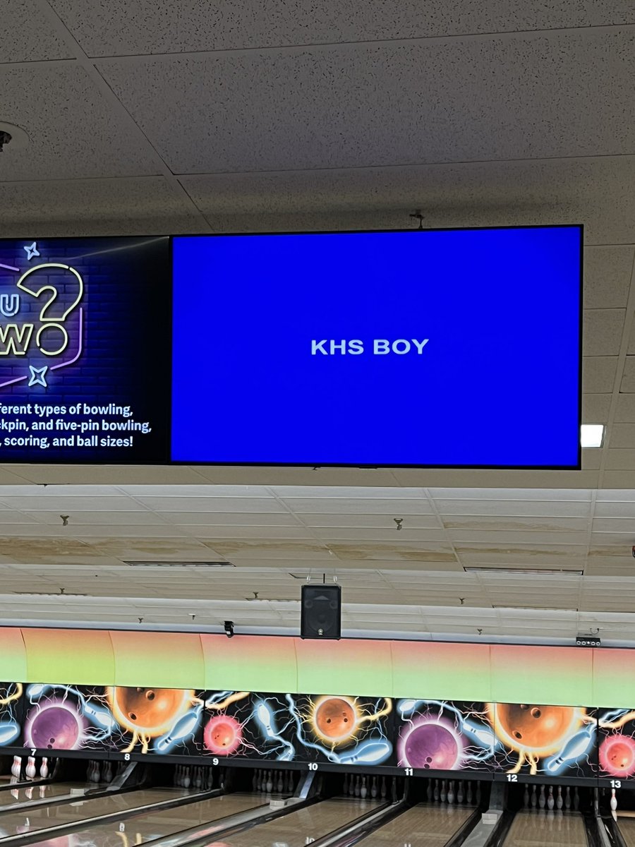 KHS_BoysBowling's tweet photo. Had a practice for 1 today, and ran into some old KHS bowlers!! What a day! 🖤🎳🩶 https://t.co/yub3SJPd3s