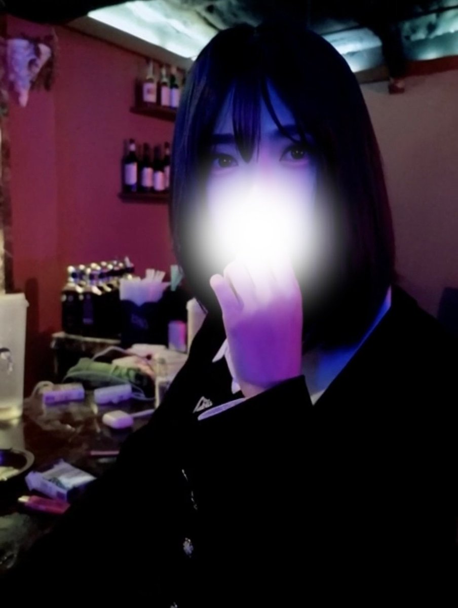 이름을 바꾸고싶다..
알고보니 몽실이는 사람보다
개 이름으로 널리 쓰인다...
예쁜이름으로 하고싶지만 너무 각인된 것 같다..

#이름추천 #예쁜이름